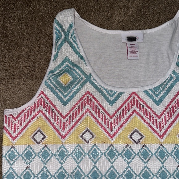 Loop 18 Sequin Aztec Print Tank Size 17/19 - Picture 2 of 3